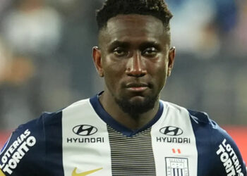 ¡Deplorable!: Se difundió video en donde lanzan insultos racistas a Eryc Castillo