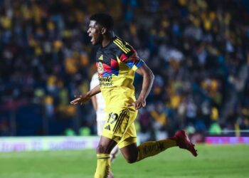 La Capital se pinta de Azulcrema