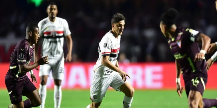 Liga de Quito vence a Sao Paulo como visitante