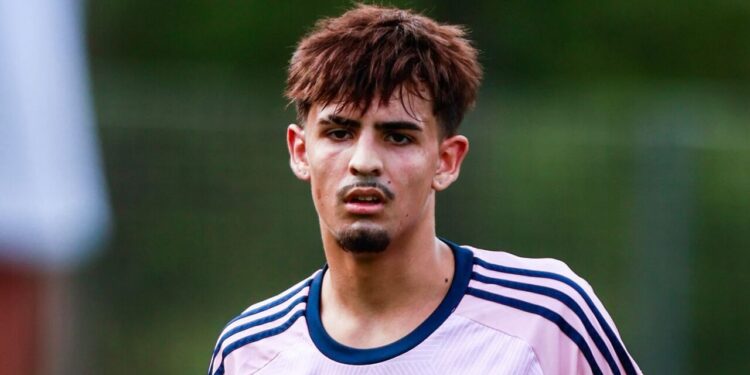 Thiago Ulla, el talento hispanoargentino que llega pisando fuerte