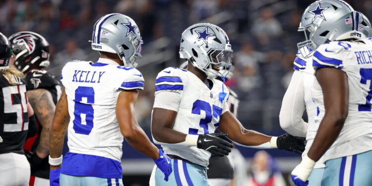 Dallas offense roars back, but defense still holds the reins