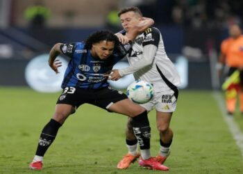 IDV pierde la ventaja ante el Mineiro en la ida