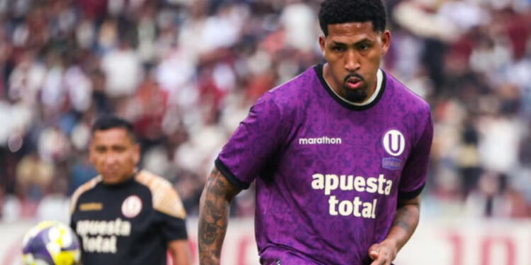Jesús Castillo: "Decidí venir porque quería jugar en un club con hinchada grande"