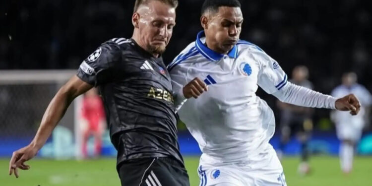 Con el peruano Marcos López, Copenhague perdió 2-0 ante el Qarabag por la Champions