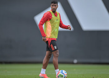 Miguel Araujo: «Yo siempre me he sentido líder desde que empecé mi carrera»