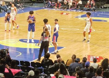 Capitanes de la CDMX siguen enrachados en casa