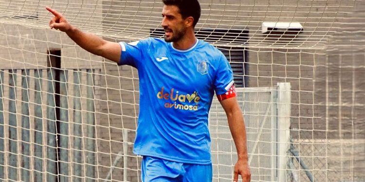 Carlos Cano, la figura polivalente que necesitaba el CF Fuenlabrada en sus filas