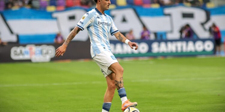 Racing empató sin goles ante Central Córdoba y sigue en la pelea por clasificar