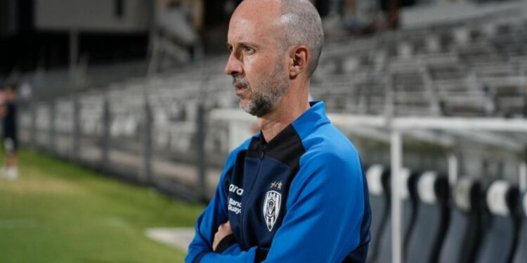 Javier Rabanal como DT de IDV