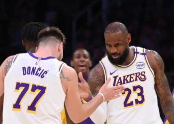 Lakers’ Streak Comes to a Halt: Phoenix Stops Los Angeles at the Crypto Arena