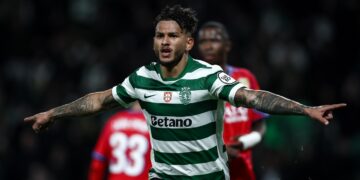 Luis Suárez anotó doblete en la victoria del Sporting contra PSG por la Champions League