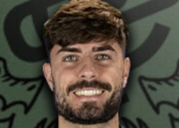 Pau Palacín vuelve al Cacereño