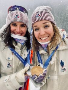 Julia Simon y Océane Michelon, plata y oro