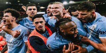 Erling Haaland celebrando el gol