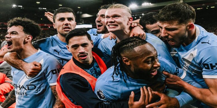 Erling Haaland celebrando el gol