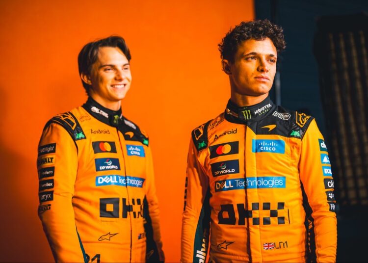 Oscar Piastri y Lando Norris con McLaren / Foto: McLaren Mastercard Formula 1 Team