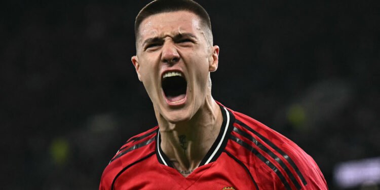 Benjamin Sesko celebra el gol del United ante el Everton | Foto: Premier League