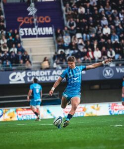 El apertura tucumano sumó 18 puntos ante Racing 92