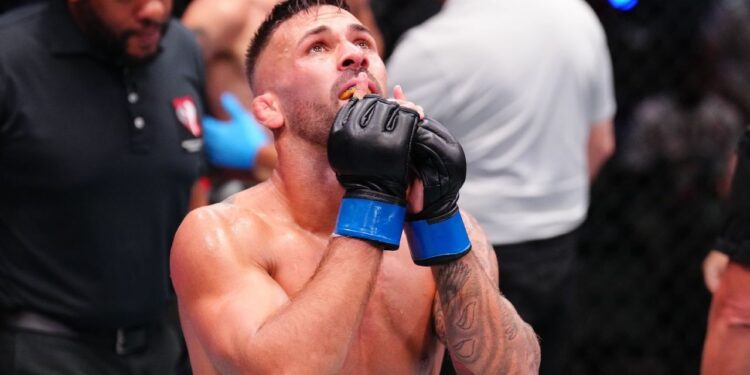 Debut UFC Hecher Sosa