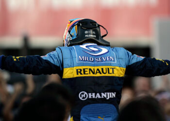 Fernando Alonso celebrando una victoria / Fórmula 1