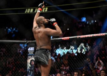 Jon Jones podría pelear en la Casa Blanca