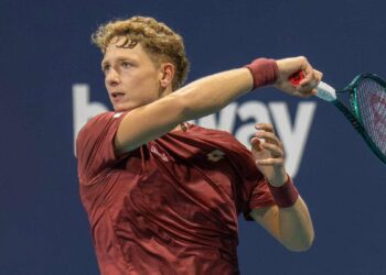 Martin Landaluce prolonga el idilio español en Miami con una victoria de autoridad.