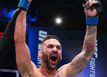 Victoria debut Hecher Sosa