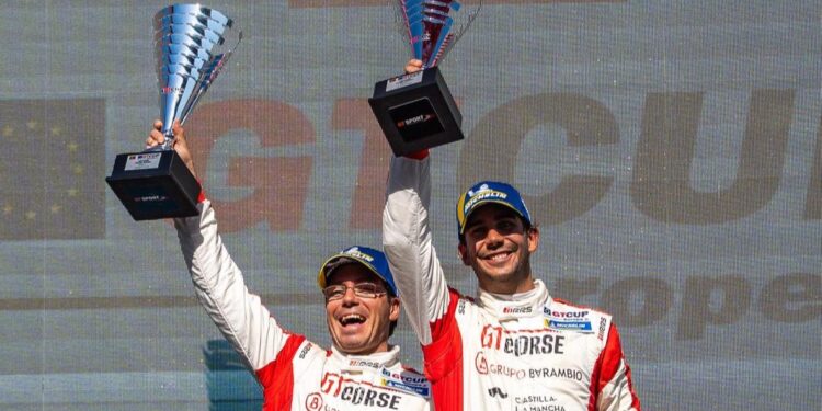 Alejandro Barambio y Borja García arrancan la temporada con victoria