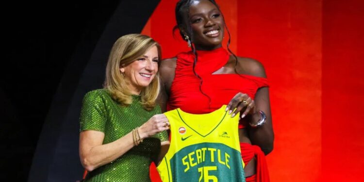 Una joya española conquista el draft de la WNBA