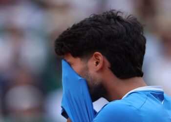 Alcaraz, entre la frustración y el dolor