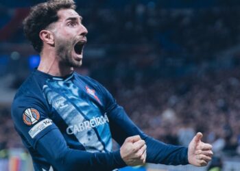 Javi Rueda celebra su gol con el Celta ante el Lyon. | Foto: RC Celta