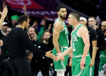 Jayson Tatum celebrando con Celtics NBA