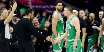 Jayson Tatum celebrando con Celtics NBA