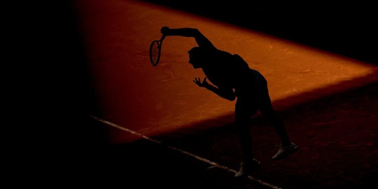 Atleta jugando en el torneo ATP Mutua Madrid Open 2026
