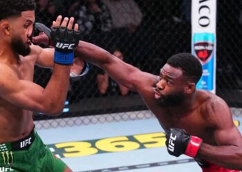 Sterling sorprende a Zalal