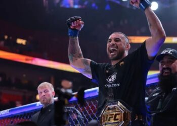 Ulberg noquea a Prochazka