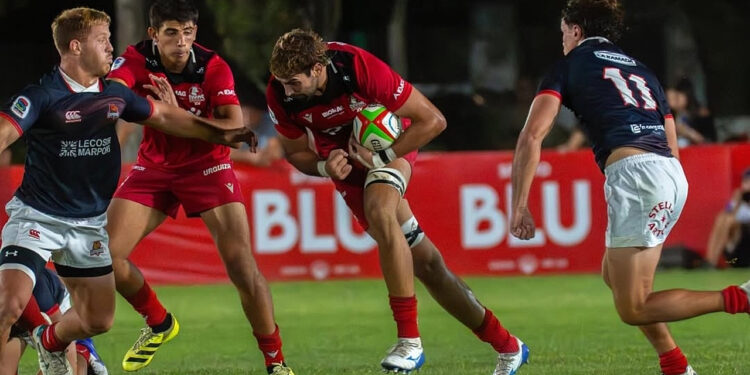 Acción de juego en el Súper Rugby Américas durante la sexta jornada