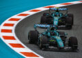 Ambos Aston Martin corriendo durante el GP de Miami / Fuente: Aston Martin Aramco F1 Team