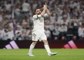 Carvajal se desdipe del Real Madrid tras 23 años defendiendo al club