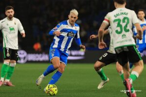 El Deportivo de la Coruña y Racing de Santander se juegan el título de LALIGA Hypermotion Foto; LALIGA