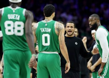 Jaylen Brown y Jayson Tatum