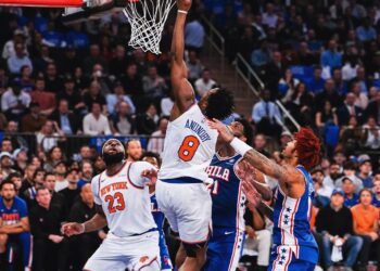OG juego 1 ante los Sixers