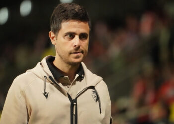 Osasuna despide a Alessio Lisci después de rozar el descenso a final de temporada