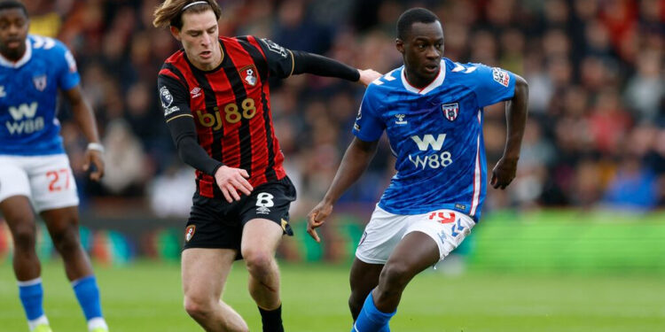 Sunderland y Bournemouth clasifican a Europa League en la última jornada