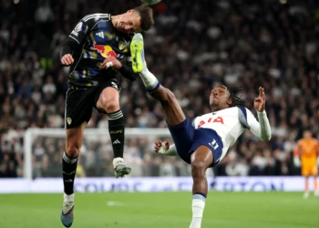 El Tottenham pierde una oportunidad de oro