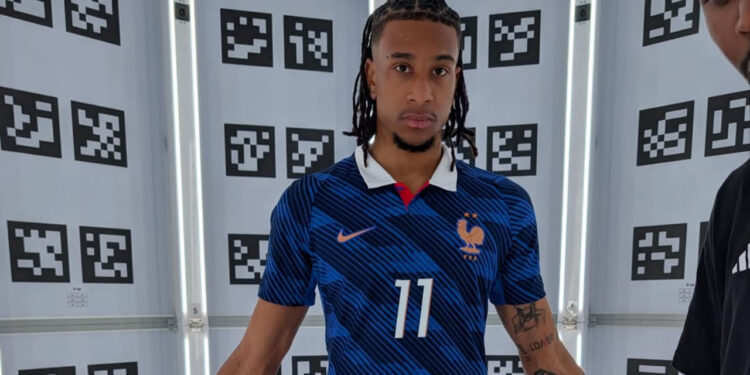 El Real Madrid desmiente las negociaciones por Michael Olise. Foto: Equipe de France.