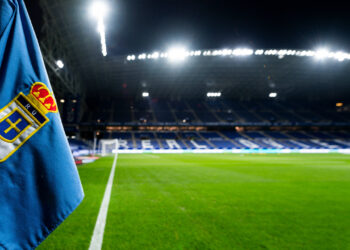 Escudo del Real Oviedo en el estadio Carlos Tartiere / Fuente: Real Oviedo