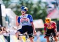Tuckwell revienta la general en Crest‑Voland