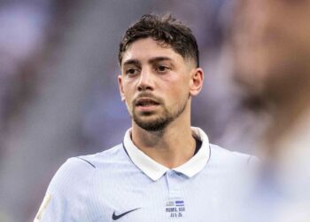 Valverde during the Uruguay-Cape Verde match. | Photo: Uruguay