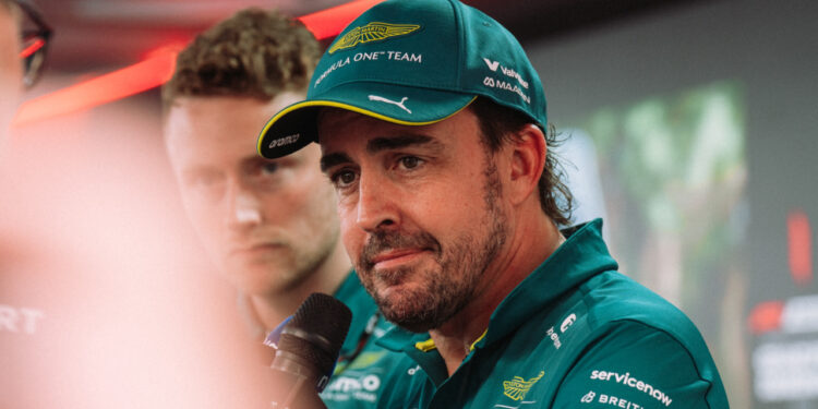 Fernando Alonso durante la rueda de prensa del GP de Mónaco 2026 / Fuente: Aston Martin Aramco F1 Team